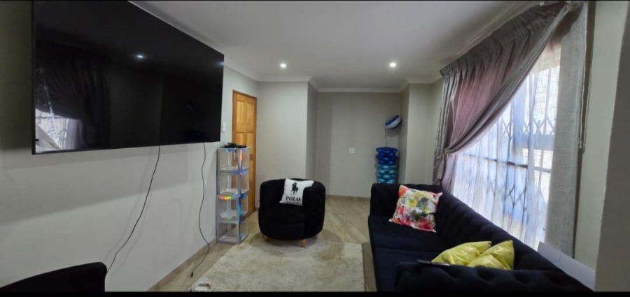 4 Bedroom Property for Sale in Vaalpark Free State